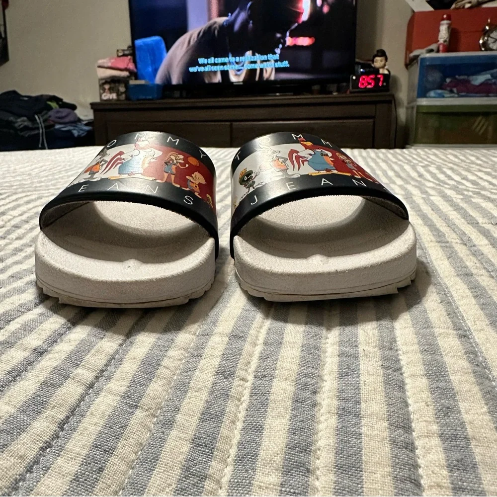 Tommy Jeans A New‎ Legazy Cast Slide Boys Shoes Size 1 Used